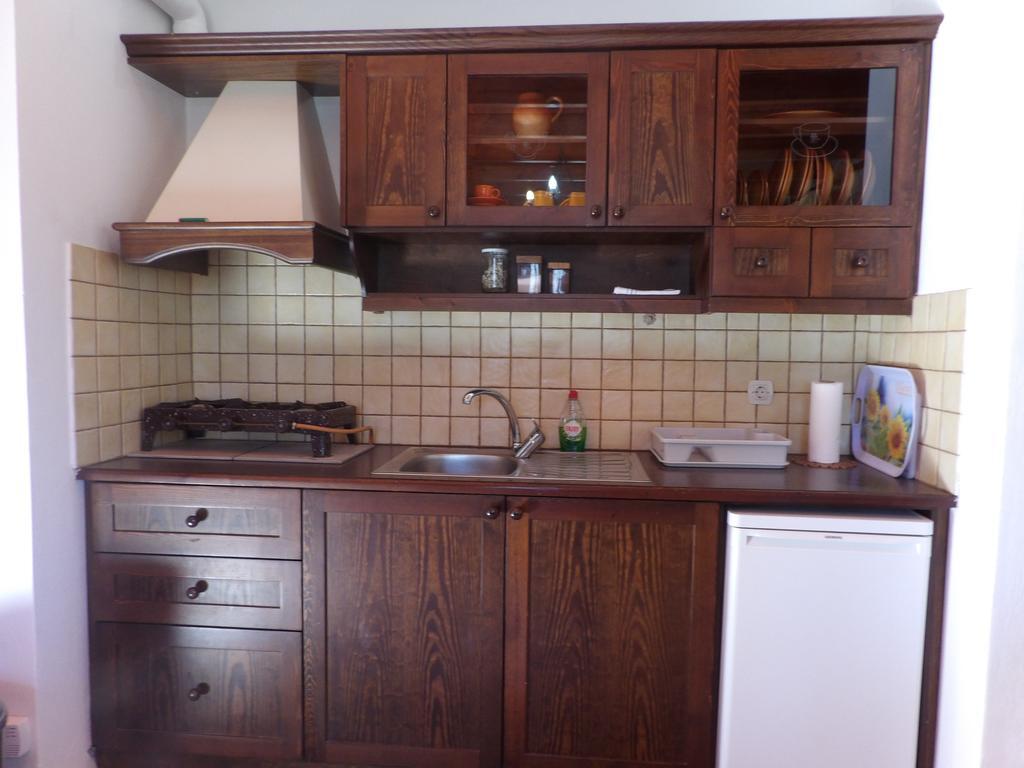 Arodamos Guesthouse Krousonas  Экстерьер фото